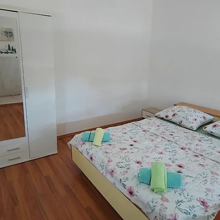Apartment Leon *