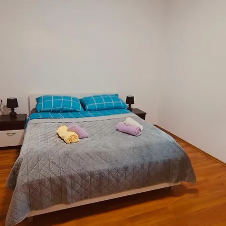 Apartment Leon